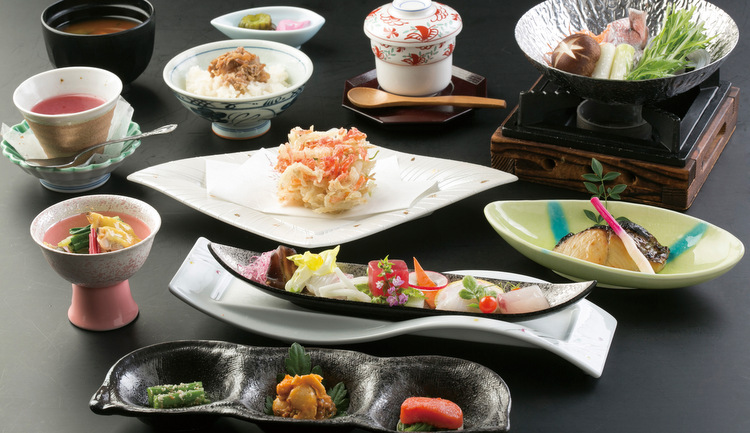 昼会席