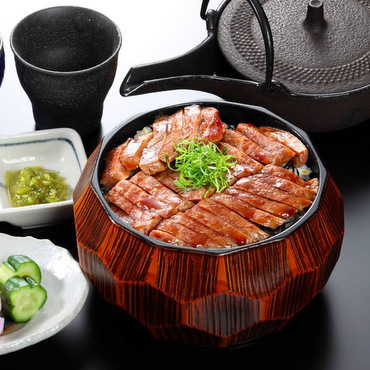 国産牛ひつまぶし